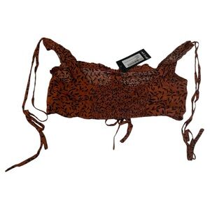 Nasty Gal NWT strappy crop co-op top in leaf print ginger Sinched tie straps